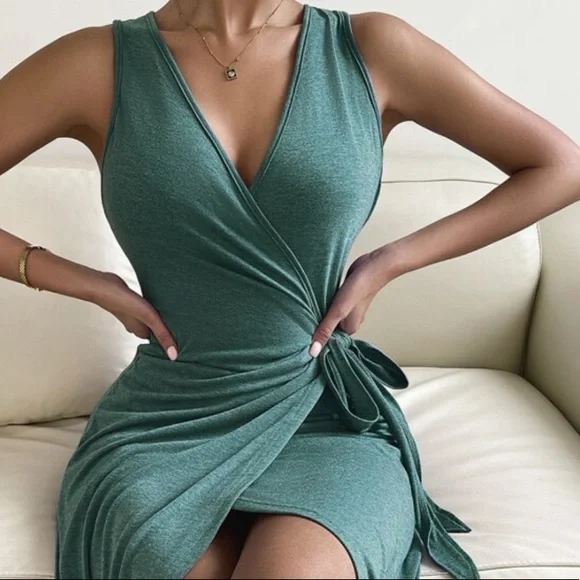 Comfy Solid Casual Wrap Tank Midi Dress - Picture 4 of 7
